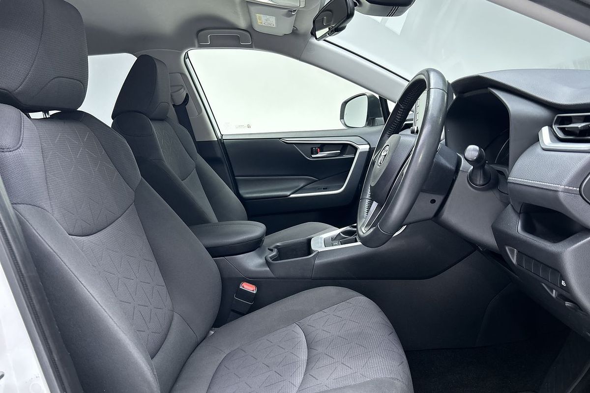 2022 Toyota RAV4 GXL AXAH52R