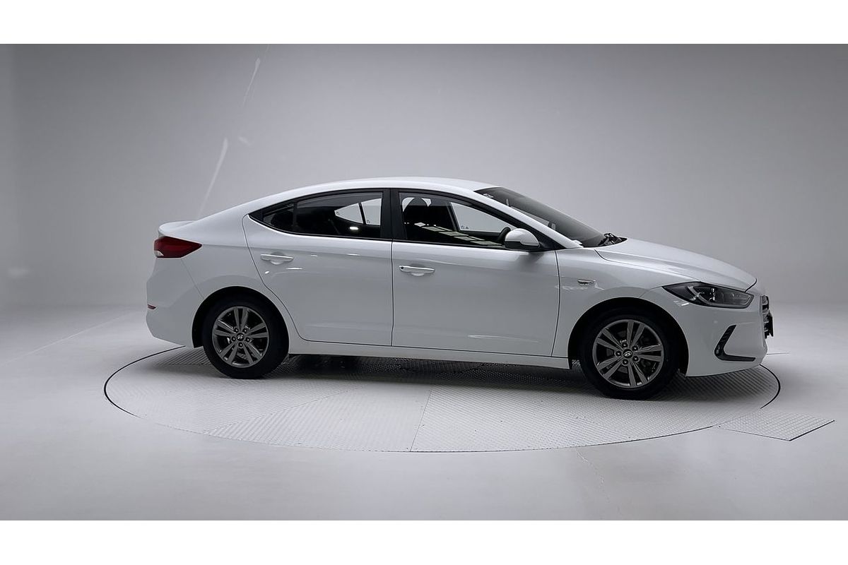 2015 Hyundai Elantra Active AD