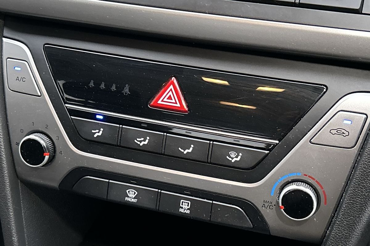 2015 Hyundai Elantra Active AD