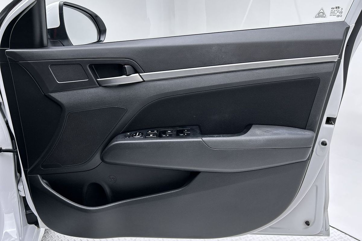 2015 Hyundai Elantra Active AD