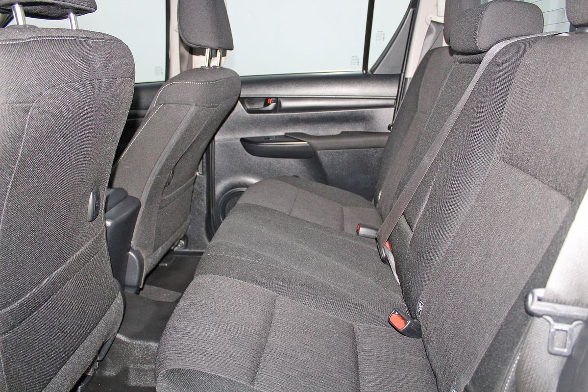 2020 Toyota Hilux SR GUN126R 4X4