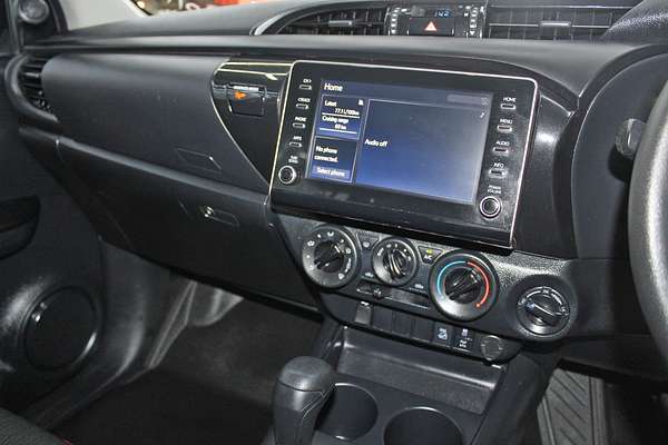 2020 Toyota Hilux SR GUN126R 4X4