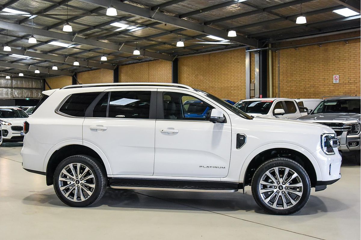2024 Ford Everest Platinum