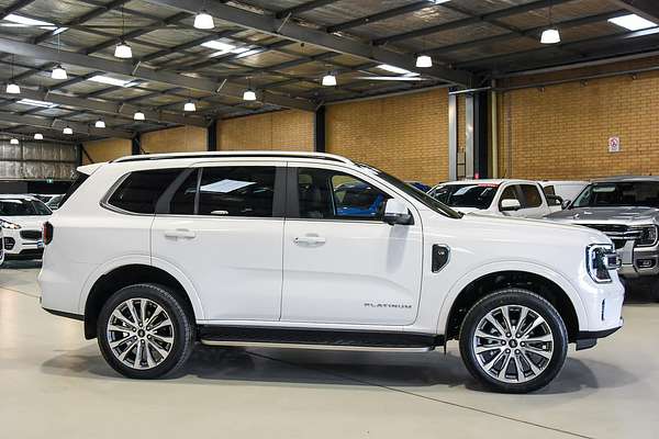 2024 Ford Everest Platinum