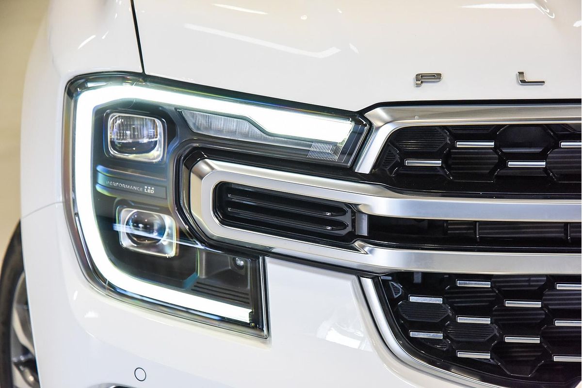 2024 Ford Everest Platinum