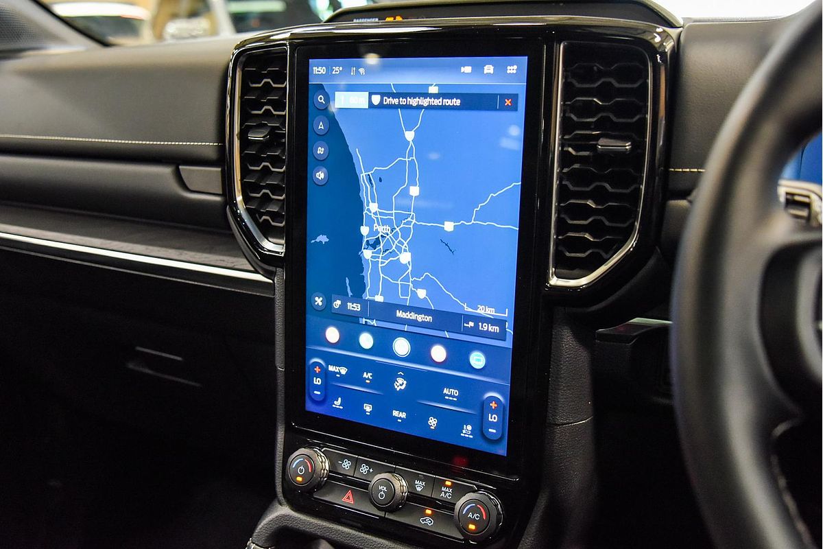 2024 Ford Everest Platinum