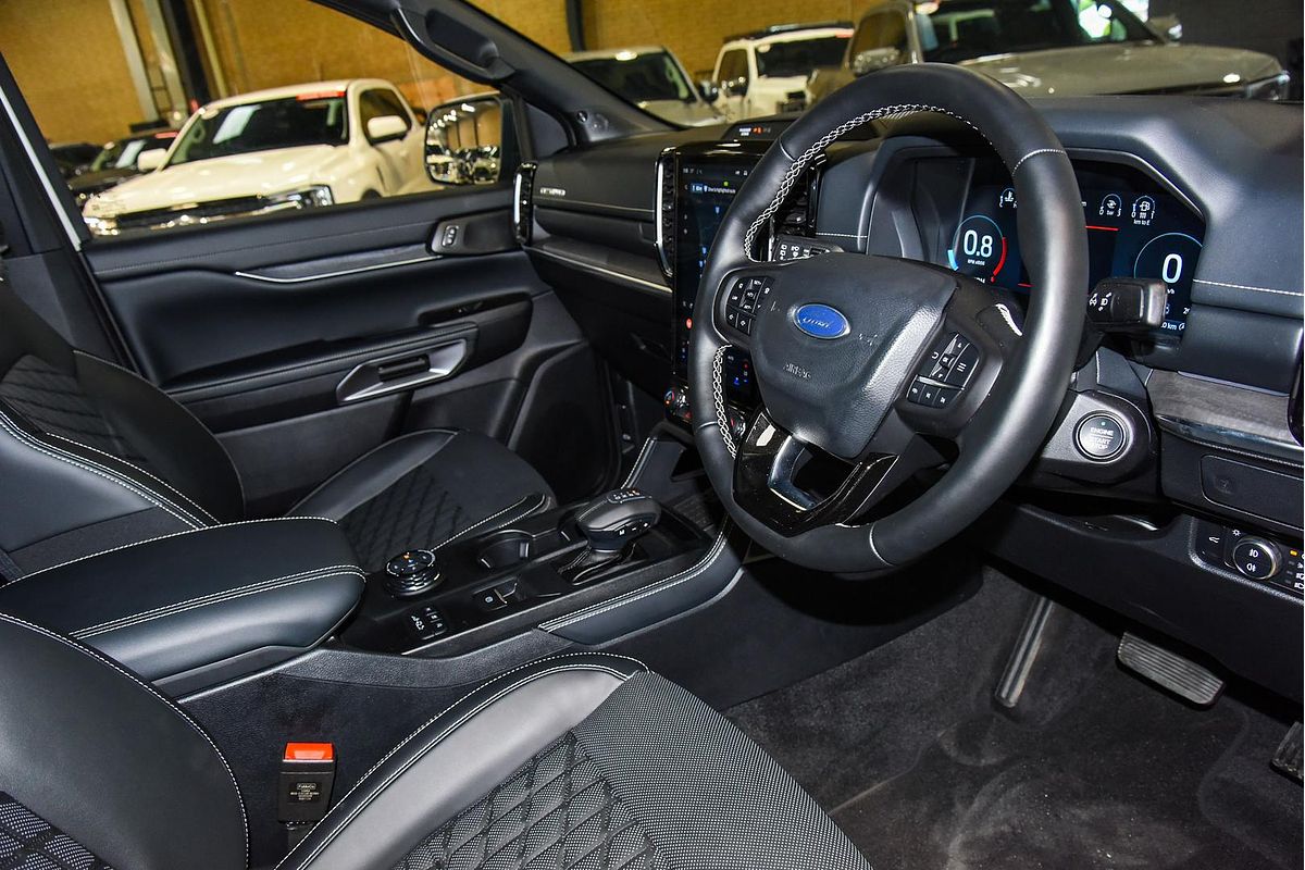 2024 Ford Everest Platinum