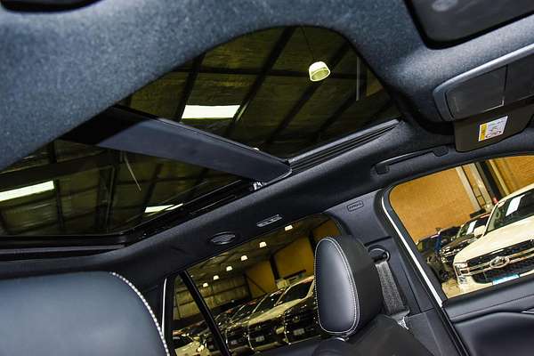2024 Ford Everest Platinum