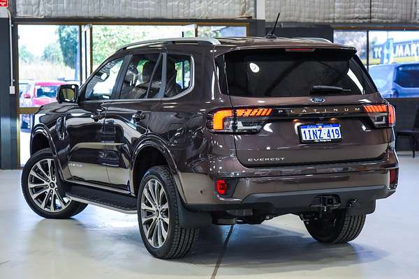 2024 Ford Everest Platinum