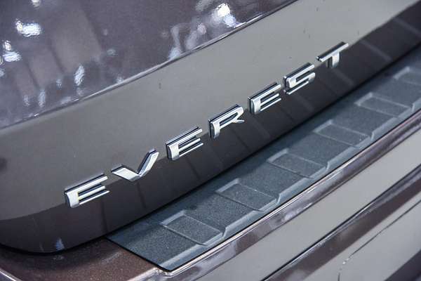 2024 Ford Everest Platinum