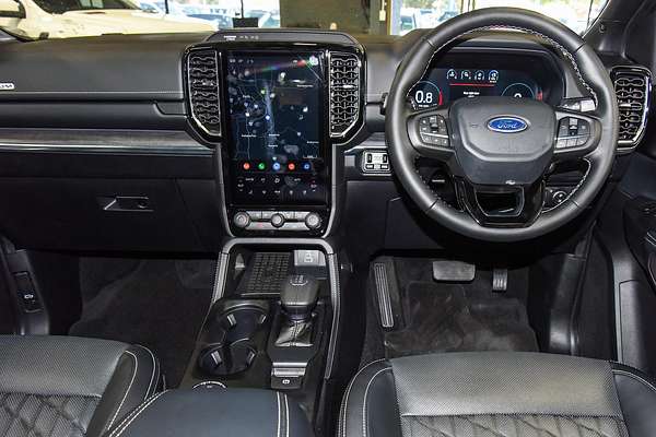 2024 Ford Everest Platinum