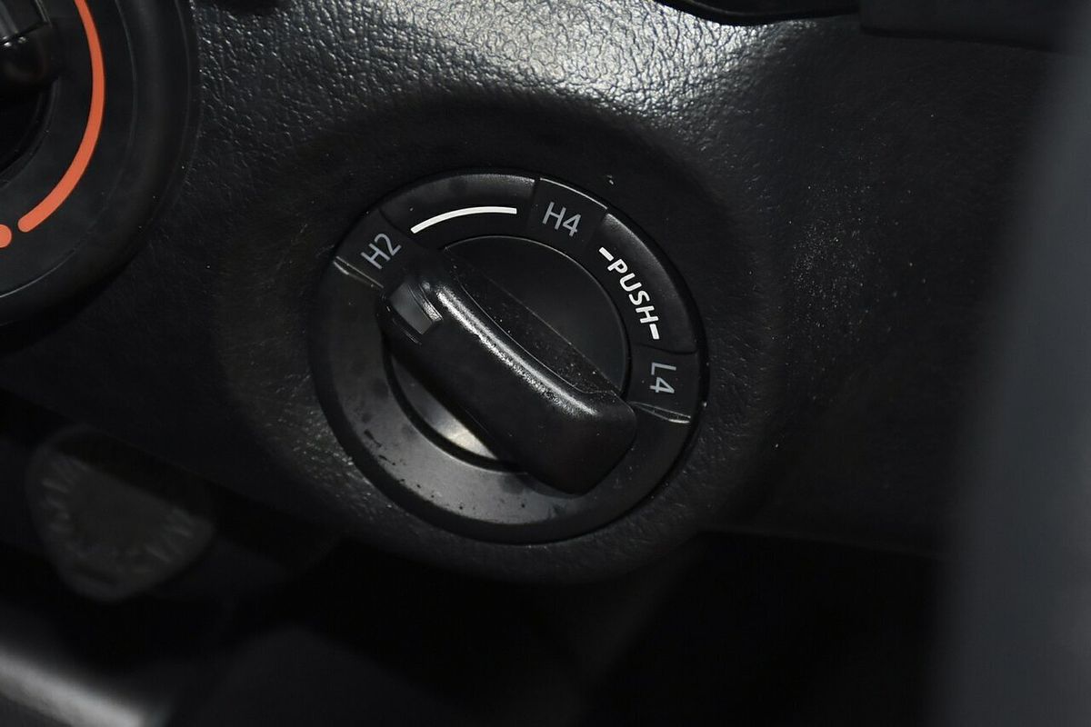 2023 Toyota Hilux SR GUN126R 4X4