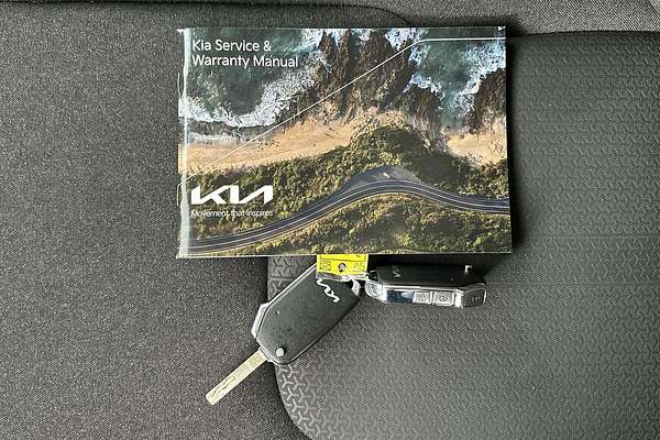 2023 Kia Carnival S KA4