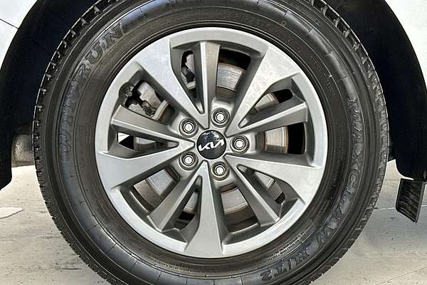 2023 Kia Carnival S KA4