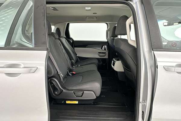 2023 Kia Carnival S KA4
