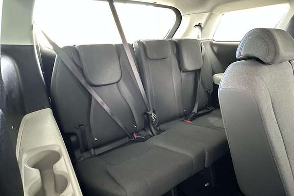 2023 Kia Carnival S KA4