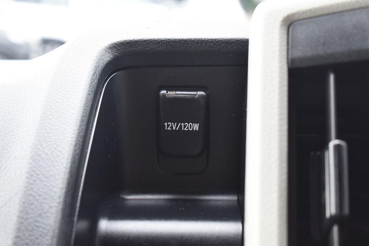 2021 Toyota Hiace GDH300R LWB