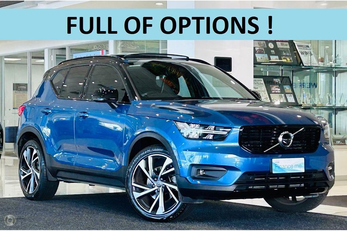2019 Volvo XC40 T5 R-Design