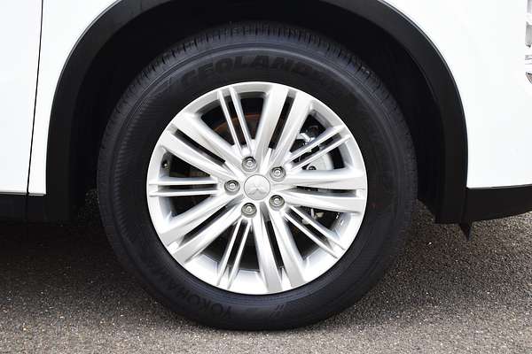 2023 Mitsubishi Outlander ES ZM