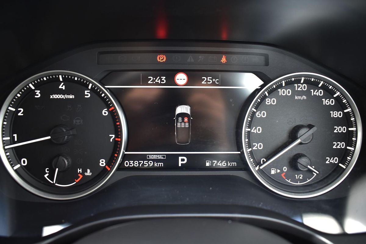 2023 Mitsubishi Outlander ES ZM