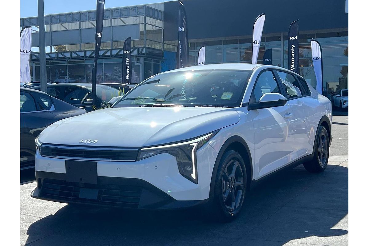 2025 Kia K4 S CL4m