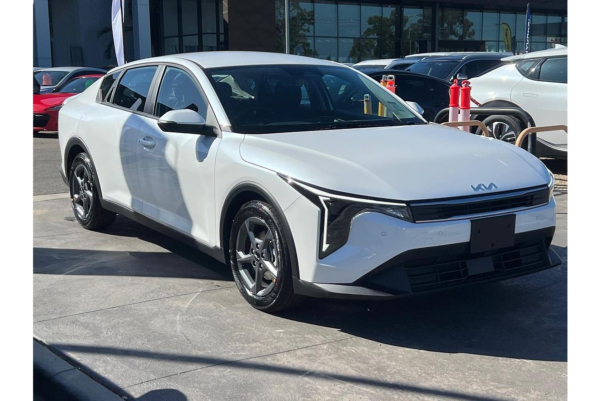 2025 Kia K4 S CL4m