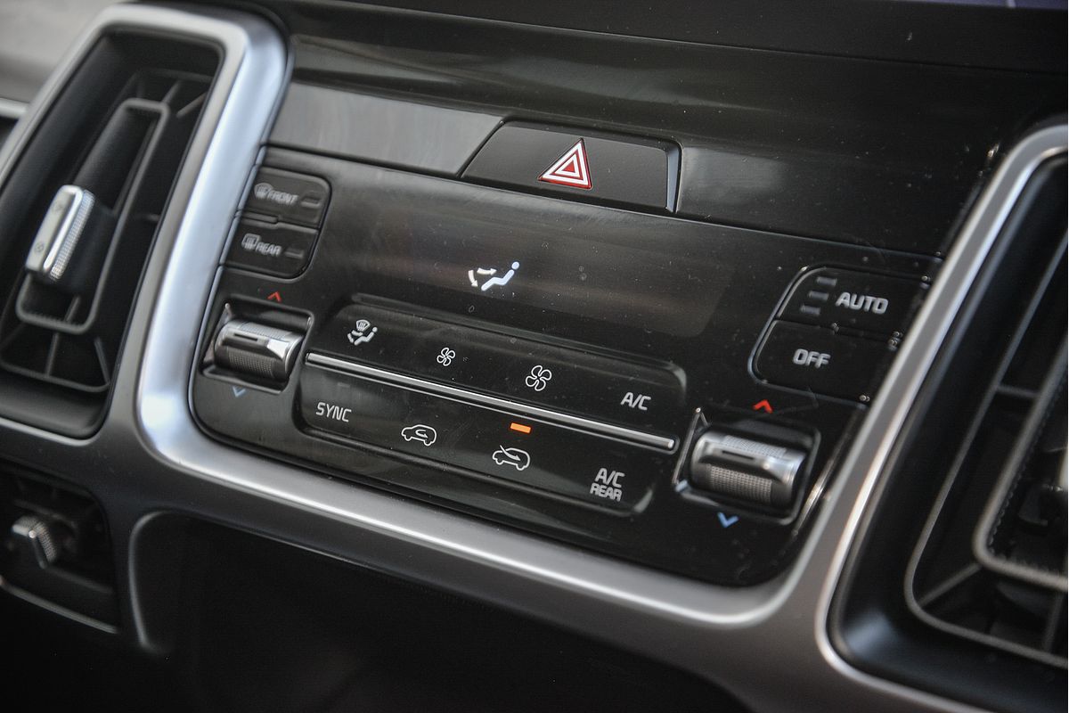 2022 Kia Sorento Sport MQ4