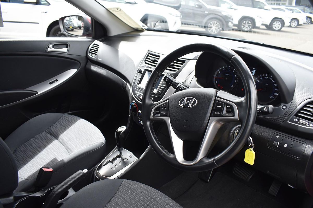 2018 Hyundai Accent Sport RB6