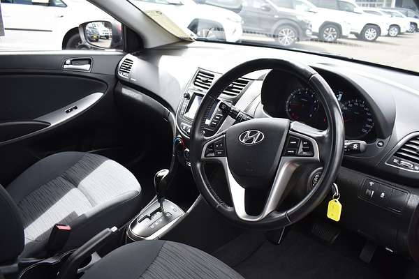 2018 Hyundai Accent Sport RB6