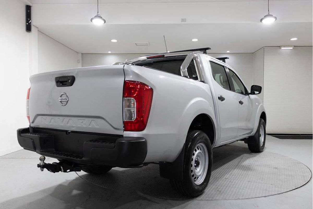 Nissan NAVARA 4X4 2.3 DSL AUTO DC SL