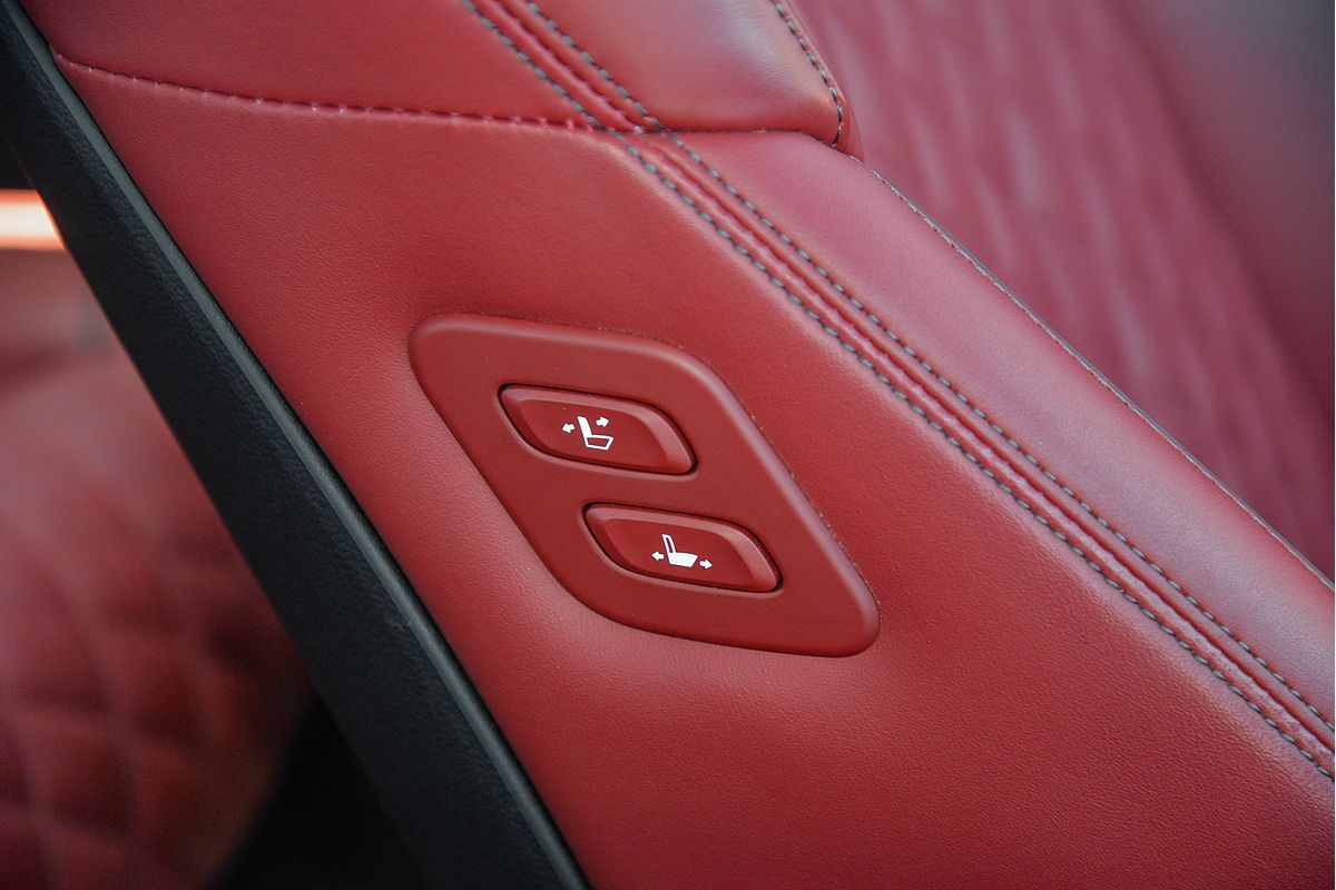 2024 Genesis G70 Sport Line Luxury IK.V3