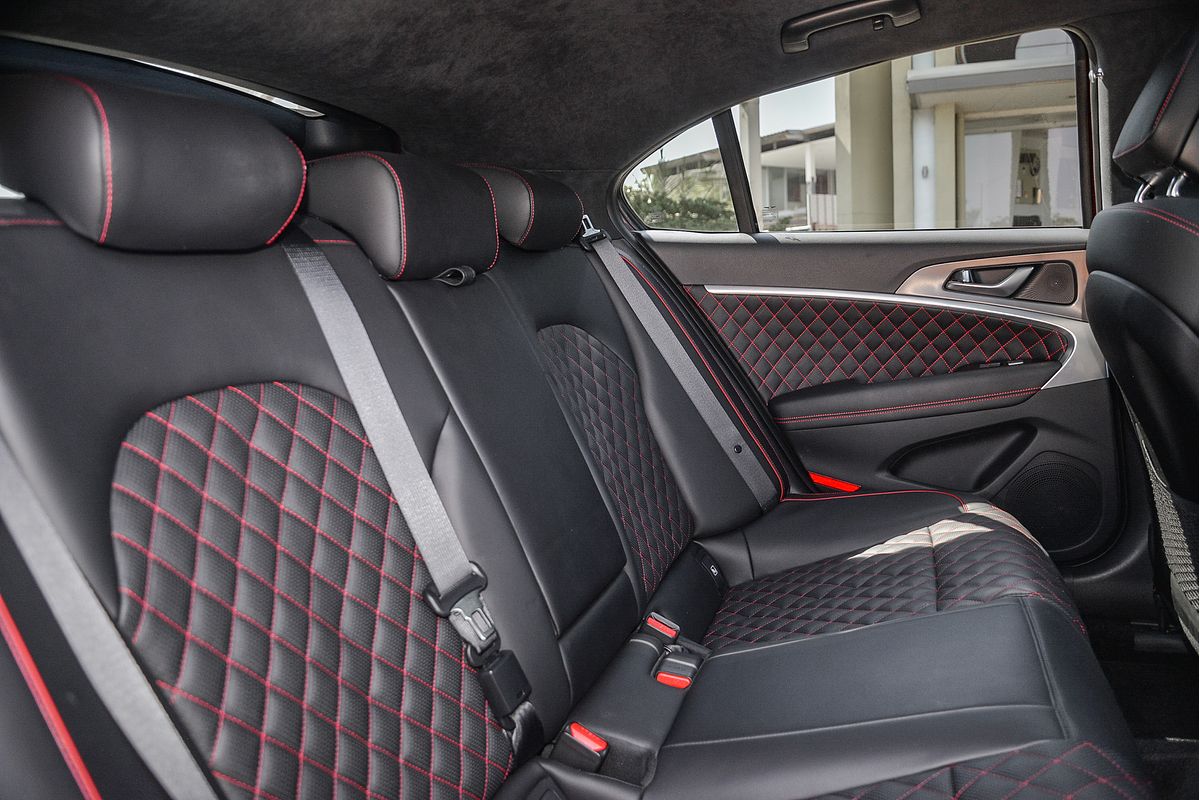 2024 Genesis G70 Sport Line Luxury IK.V3