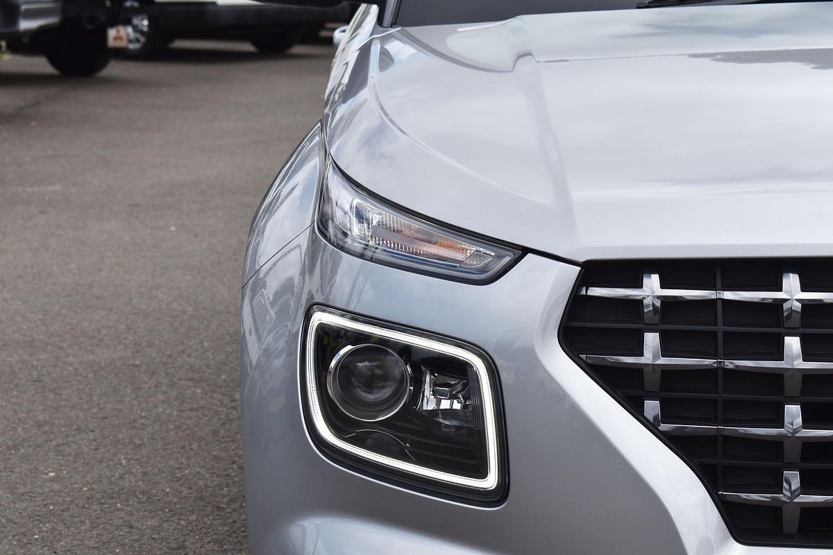 2023 Hyundai Venue Elite QX.V5