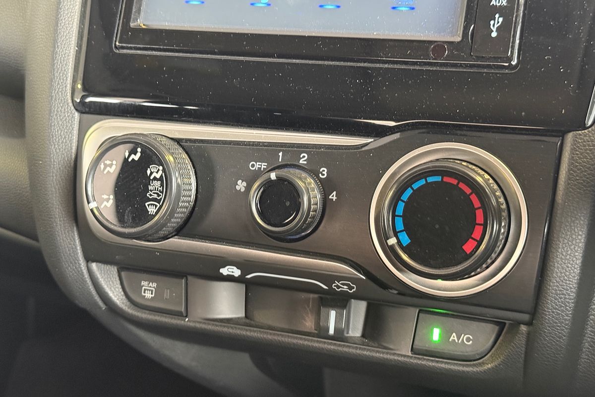 2018 Honda Jazz VTi GF