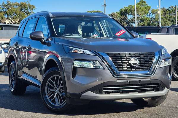 2024 Nissan X-TRAIL ST T33
