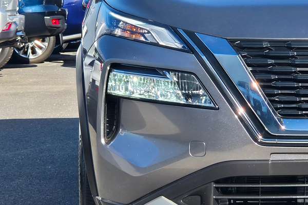 2024 Nissan X-TRAIL ST T33