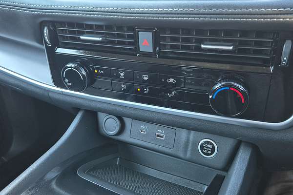 2024 Nissan X-TRAIL ST T33