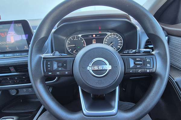 2024 Nissan X-TRAIL ST T33