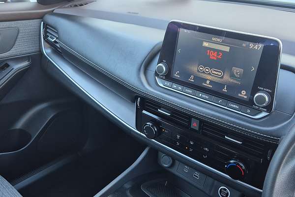 2024 Nissan X-TRAIL ST T33