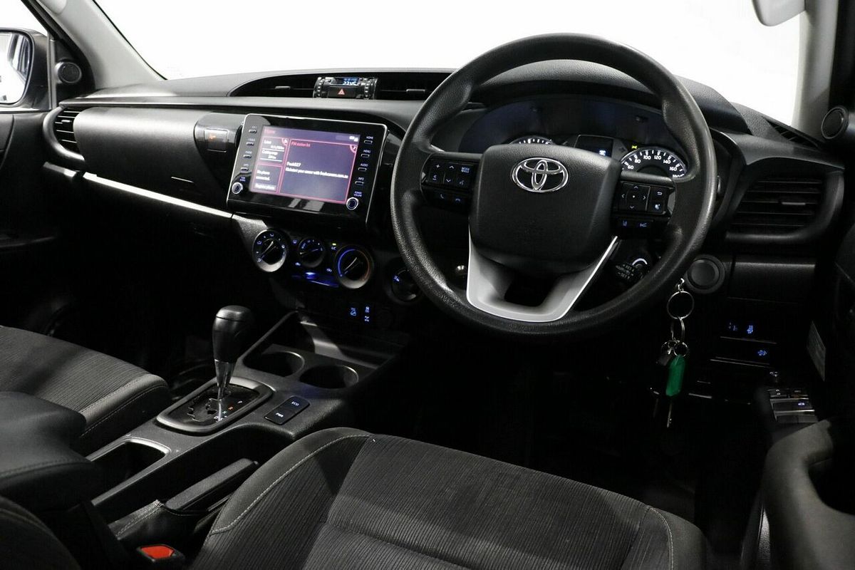 2021 Toyota Hilux SR GUN126R 4X4