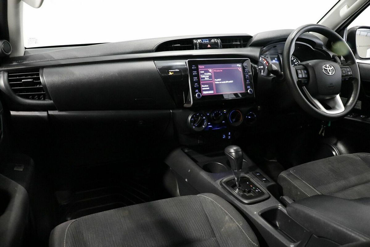 2021 Toyota Hilux SR GUN126R 4X4