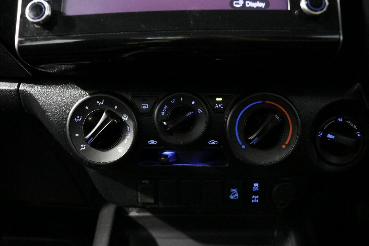 2021 Toyota Hilux SR GUN126R 4X4