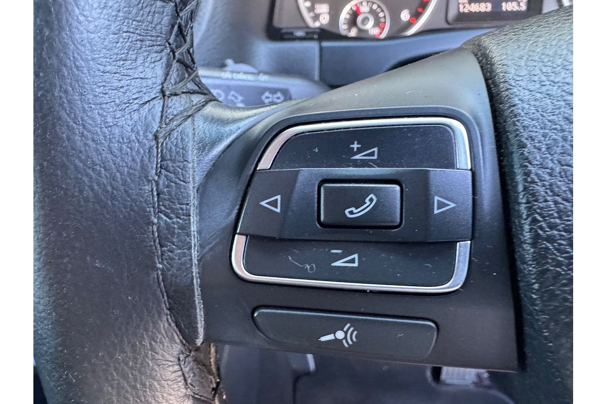 2011 Volkswagen Tiguan 103TDI 5N