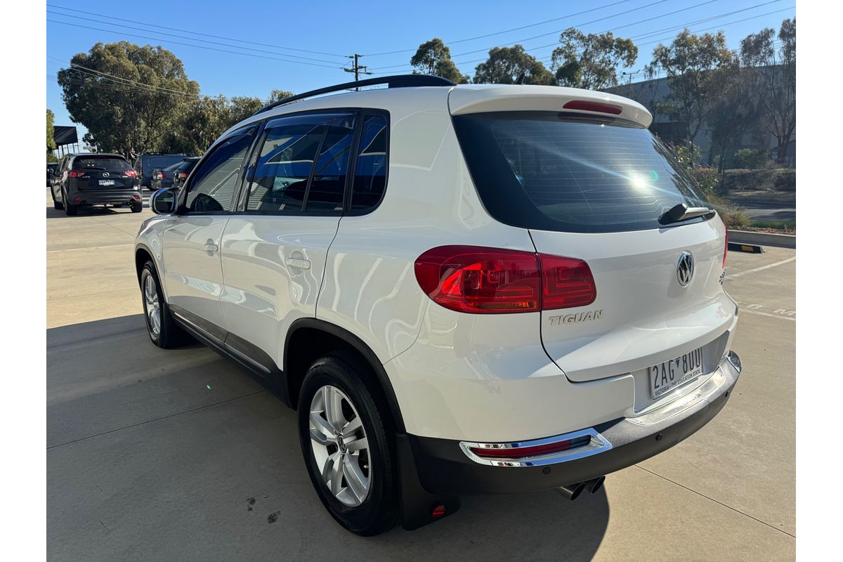 2011 Volkswagen Tiguan 103TDI 5N
