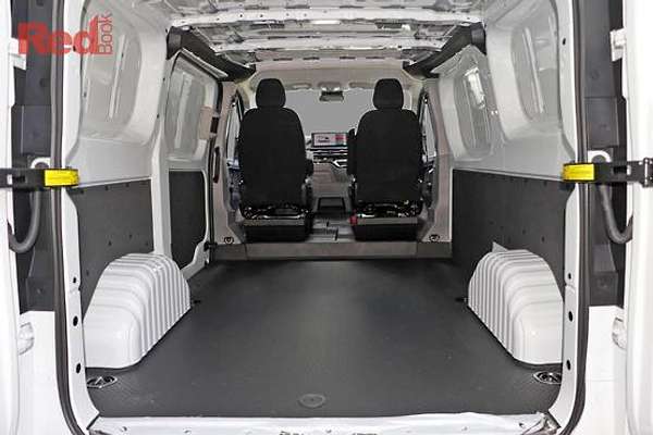 2025 LDV Deliver 7 SWB