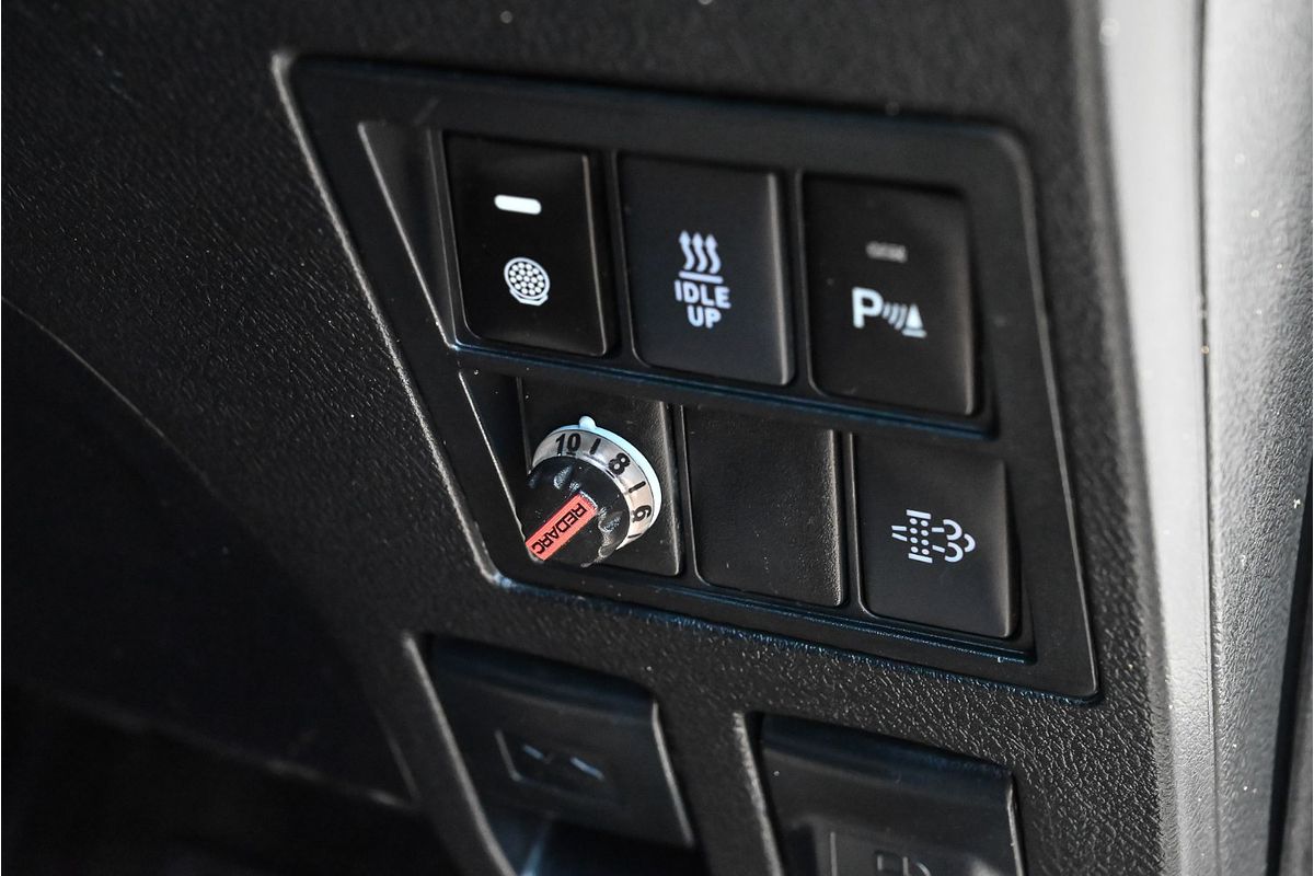 2021 Toyota Hilux SR5 GUN126R 4X4