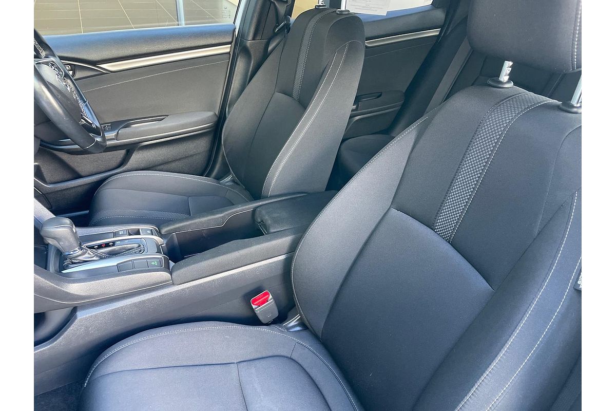 2020 Honda Civic VTi-L 10th Gen