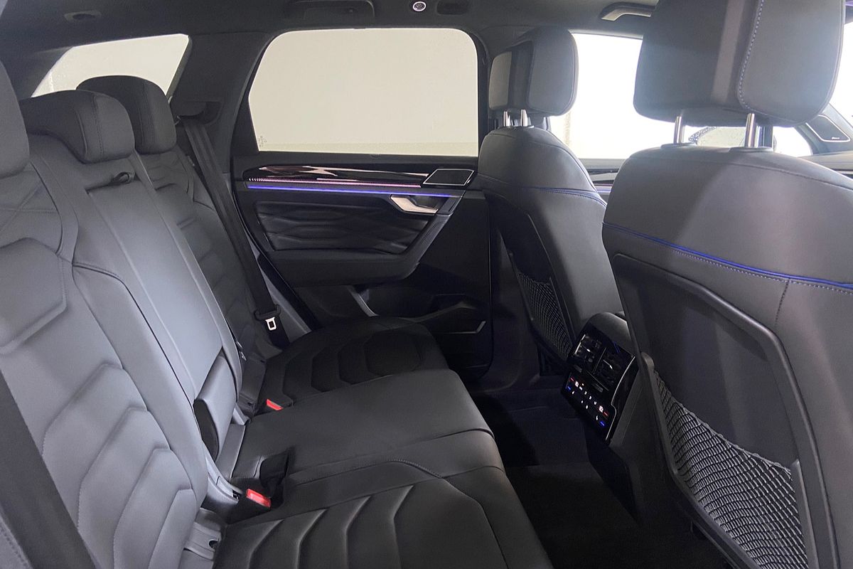 2024 Volkswagen Touareg R RC