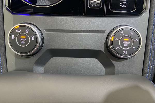 2024 Volkswagen Touareg R RC