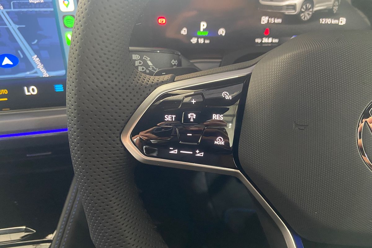 2024 Volkswagen Touareg R RC